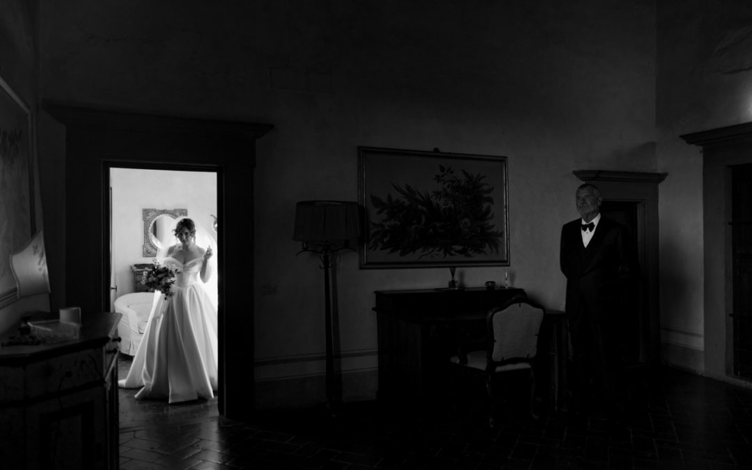 Emotion, Beauty, and Presence in Wedding Photography
