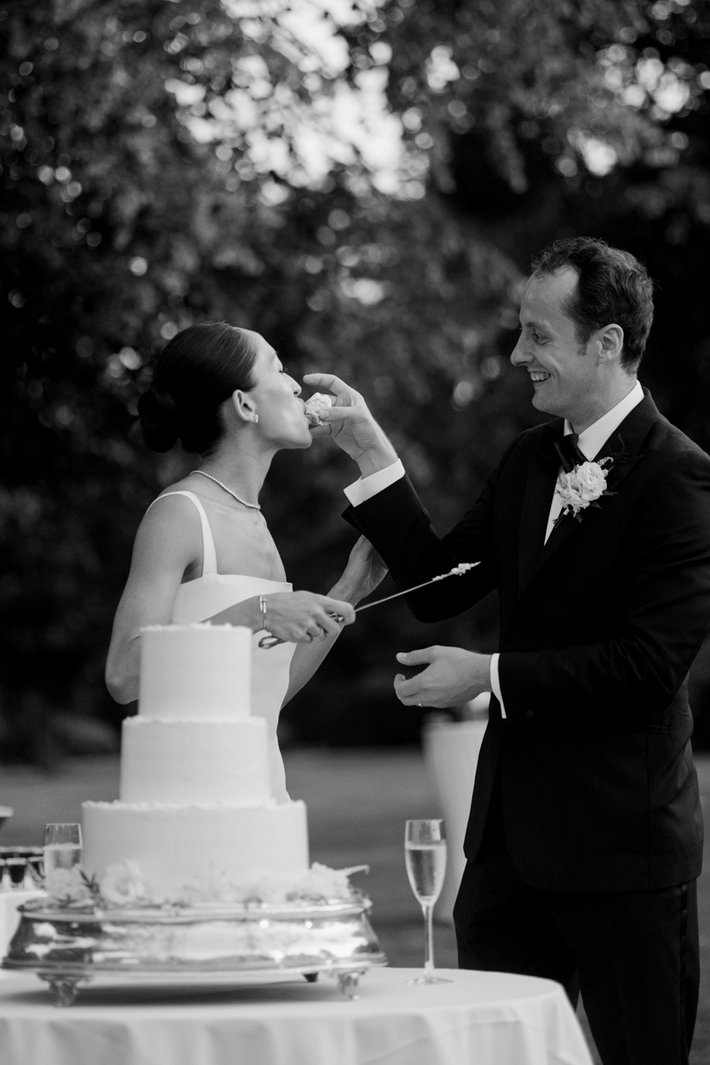 wedding photographer at savoy london